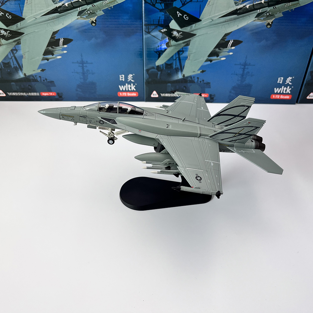 1/72 Scale U.S. F/A-18F Hornet - Model Kit Store บทวิจารณ์และราคา